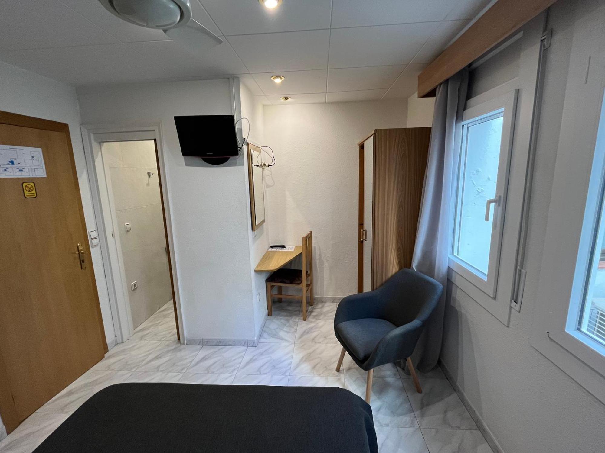 Hostal Tarres Angles ห้อง รูปภาพ